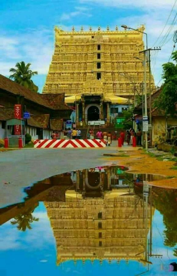 Devasthanam Lodge Thiruvananthapuram Exterior photo